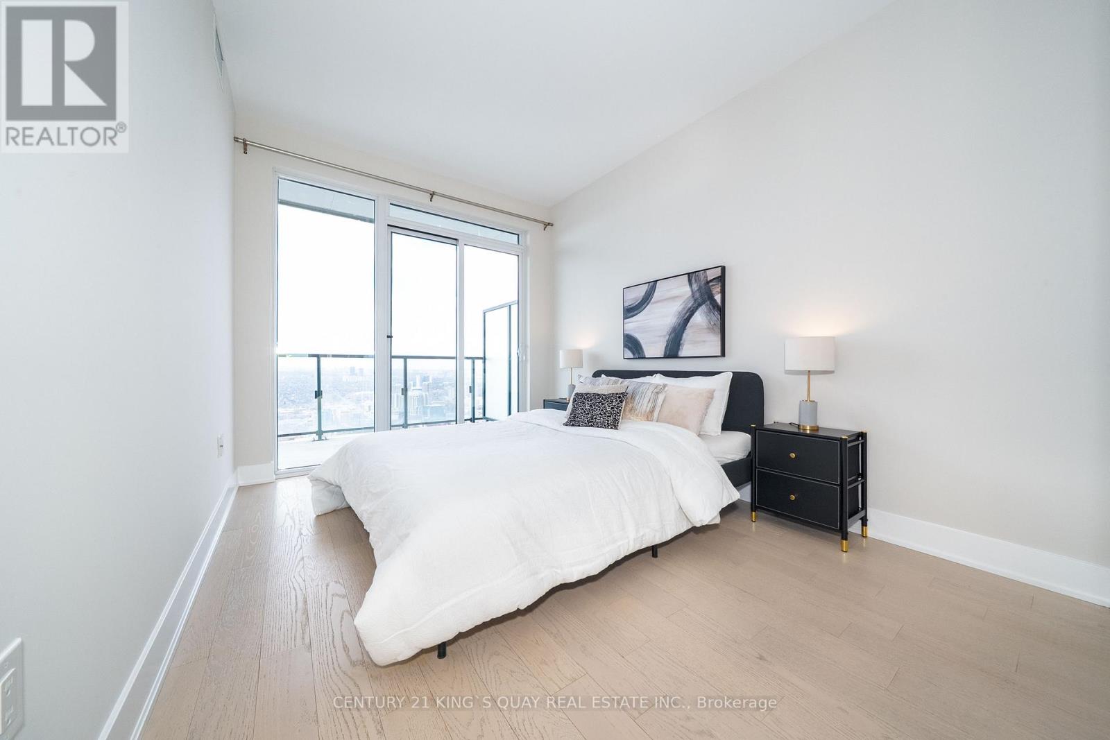 Ph5 - 955 Bay Street, Toronto, Ontario  M5C 0C6 - Photo 23 - C12966826