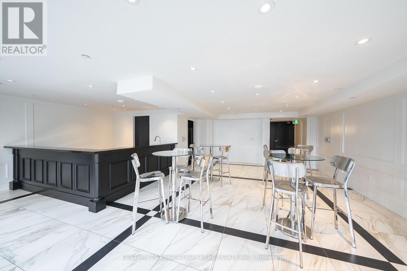 Ph5 - 955 Bay Street, Toronto, Ontario  M5C 0C6 - Photo 46 - C12966826