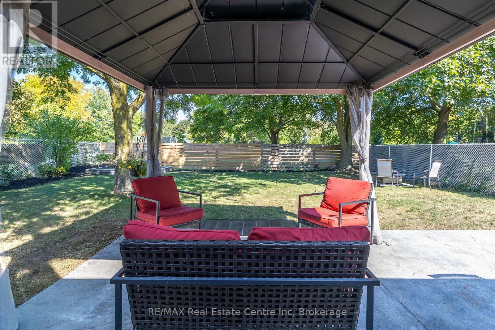 154 Waverley Drive, Guelph, Ontario  N1E 1H2 - Photo 26 - X12968596