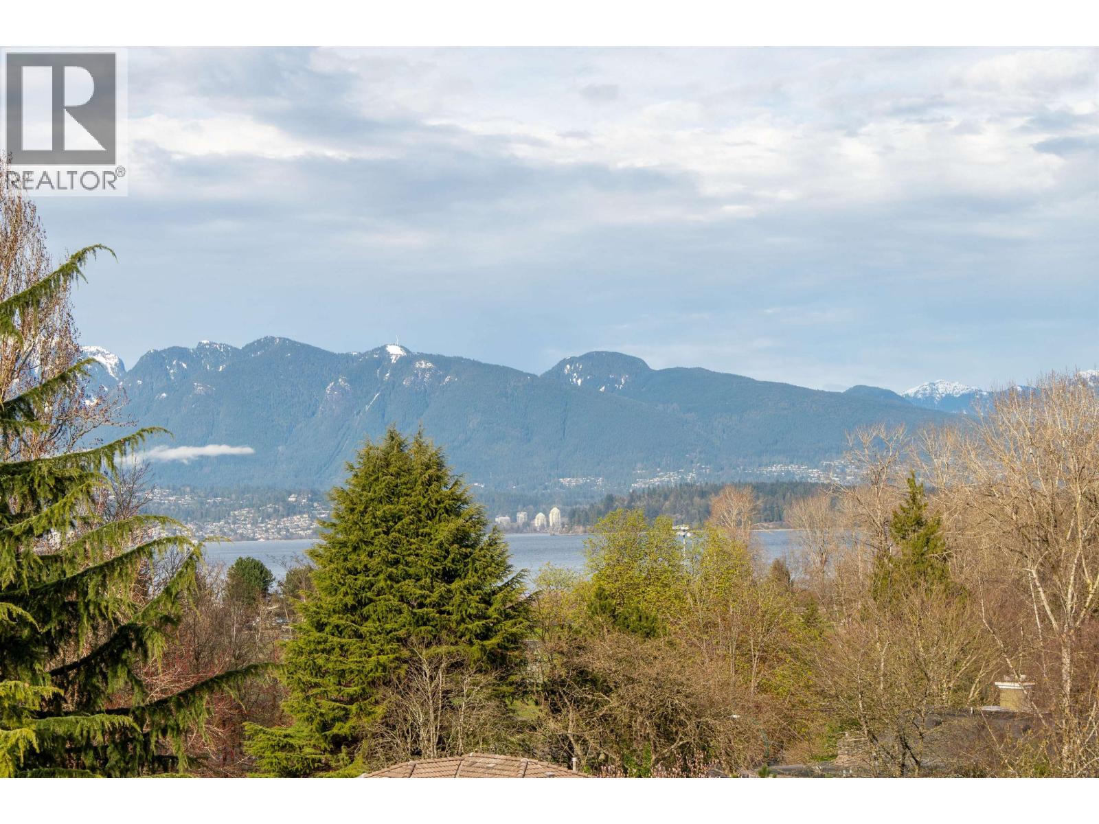 4341 W 3rd Avenue, Vancouver, British Columbia  V6R 1M6 - Photo 37 - R3108087