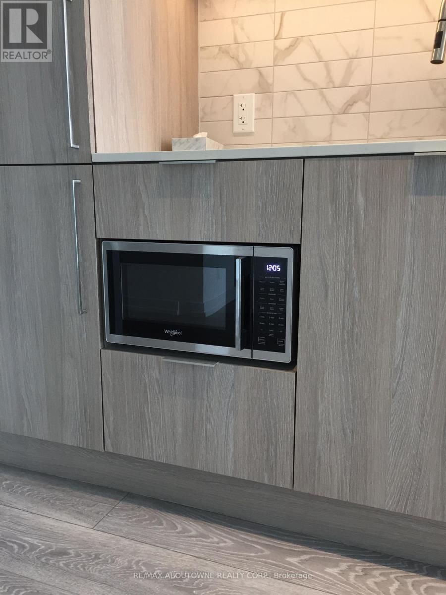 806 - 2020 Bathurst Street, Toronto, Ontario  M5P 0A6 - Photo 18 - C12968554