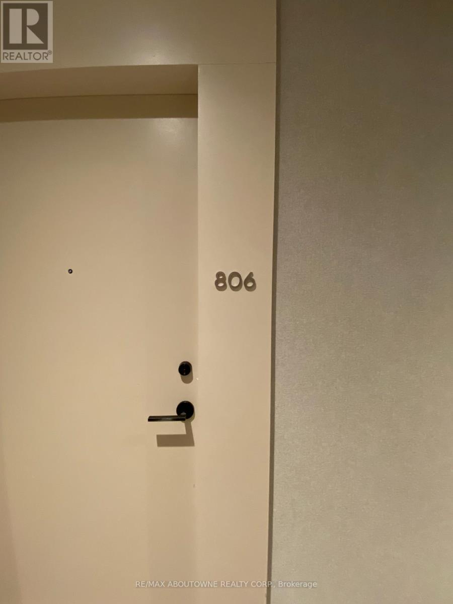 806 - 2020 Bathurst Street, Toronto, Ontario  M5P 0A6 - Photo 5 - C12968554
