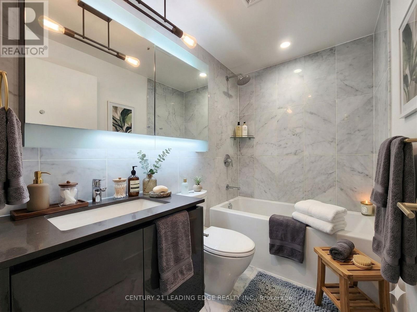 709 - 115 Mcmahon Drive, Toronto, Ontario  M2K 0E3 - Photo 15 - C12968556