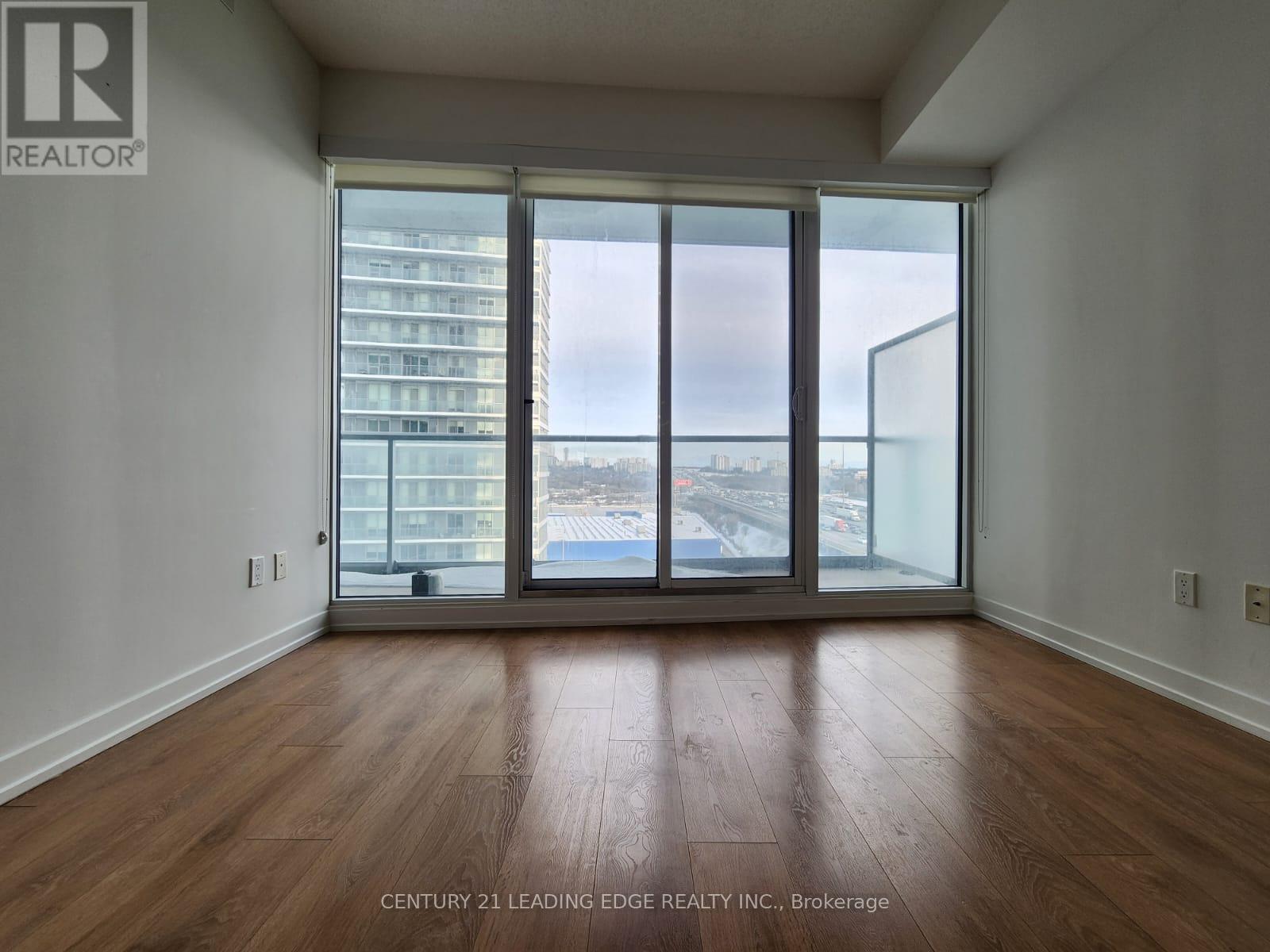 709 - 115 Mcmahon Drive, Toronto, Ontario  M2K 0E3 - Photo 4 - C12968556