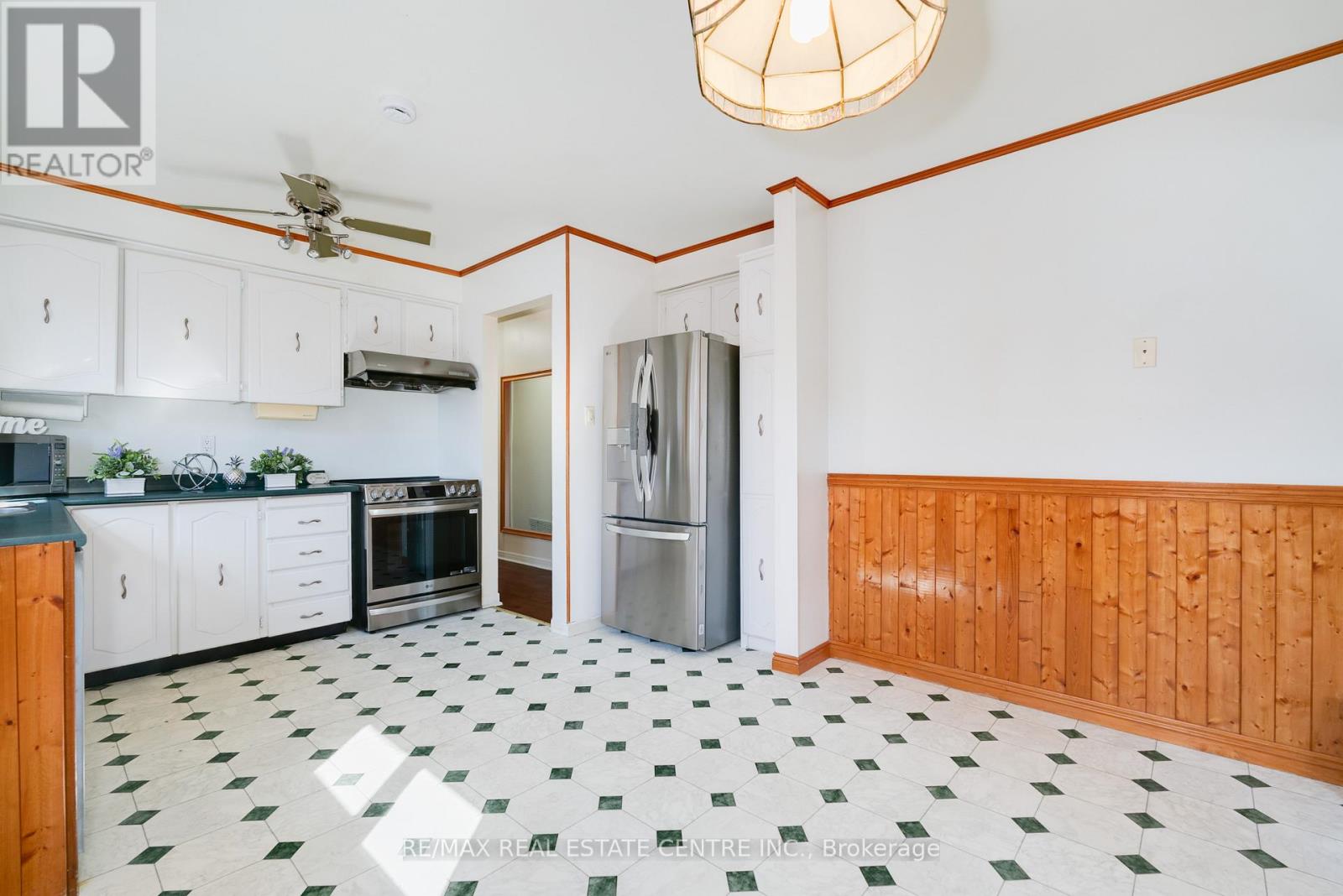 33 Millhouse Crescent, Toronto, Ontario  M1B 2E4 - Photo 13 - E12968564