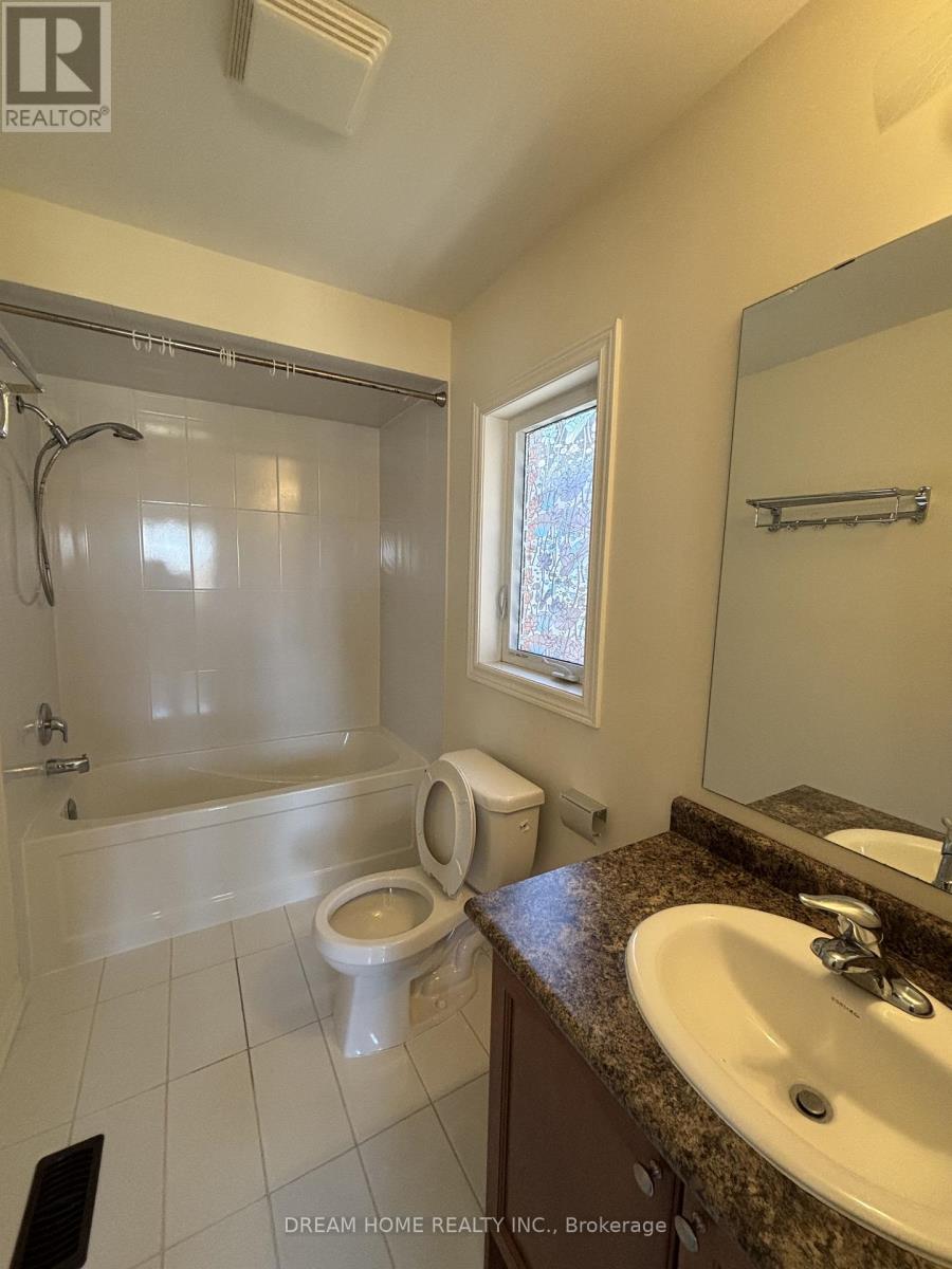 276 The Bridle Walk, Markham, Ontario  L6C 0V7 - Photo 31 - N12771090