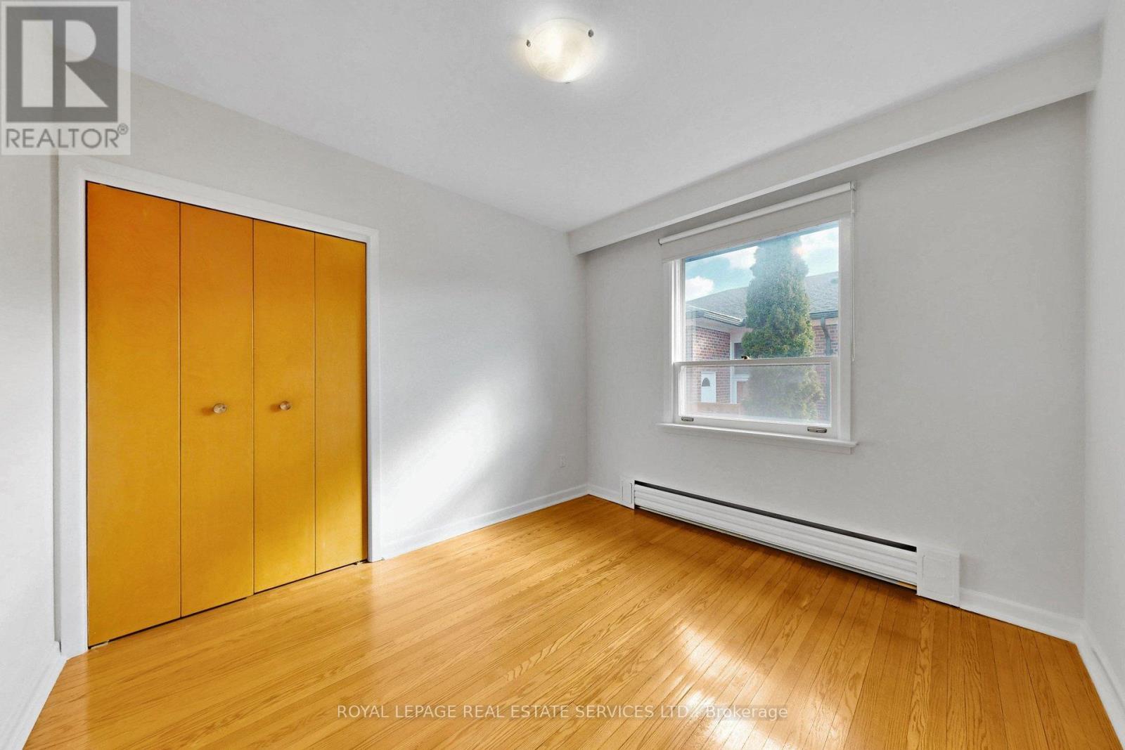 27 Peacham Crescent, Toronto, Ontario  M3M 1S2 - Photo 17 - W12968560