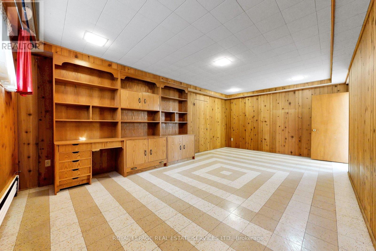 27 Peacham Crescent, Toronto, Ontario  M3M 1S2 - Photo 22 - W12968560