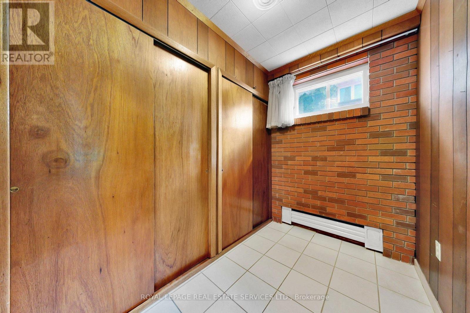 27 Peacham Crescent, Toronto, Ontario  M3M 1S2 - Photo 27 - W12968560