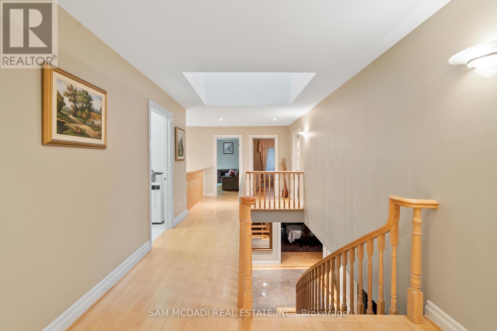 978 Tennyson Avenue, Mississauga, Ontario  L5H 2Z1 - Photo 20 - W12968576