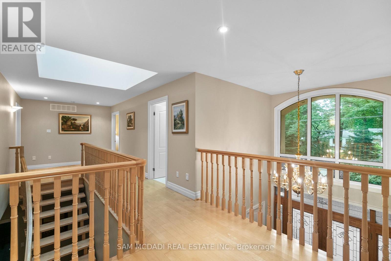 978 Tennyson Avenue, Mississauga, Ontario  L5H 2Z1 - Photo 31 - W12968576