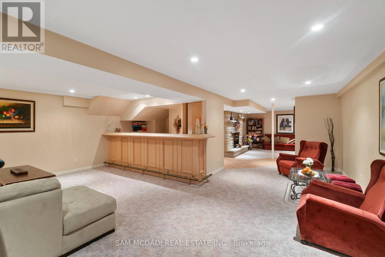 978 Tennyson Avenue, Mississauga, Ontario  L5H 2Z1 - Photo 40 - W12968576