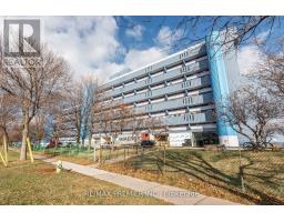 807 - 4673 JANE STREET, Toronto, Ontario