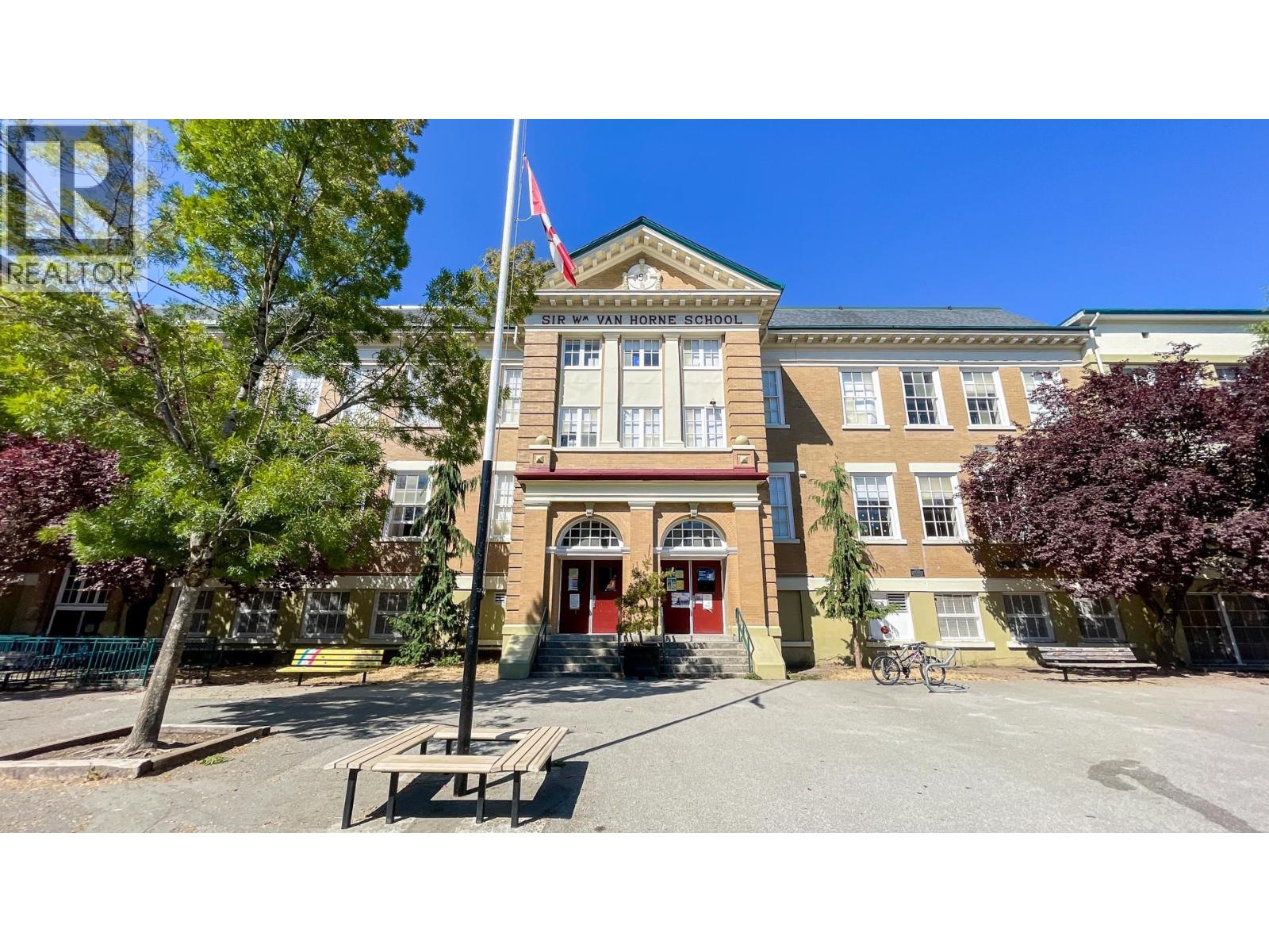 219 W 42nd Avenue, Vancouver, British Columbia  V5Y 2T2 - Photo 19 - R3108197