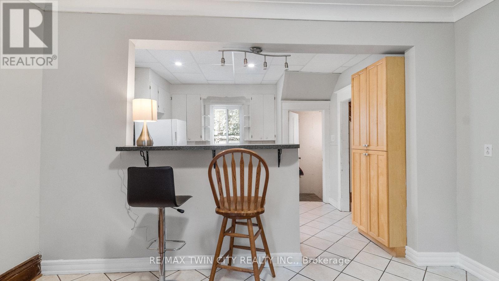 47 Grey Street E, Brantford, Ontario  N3T 2T1 - Photo 13 - X12968562