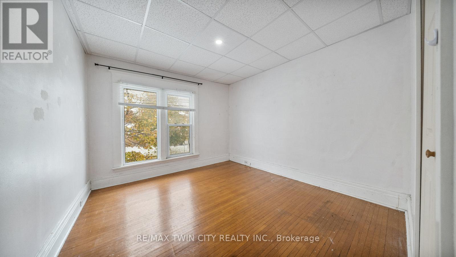 47 Grey Street E, Brantford, Ontario  N3T 2T1 - Photo 16 - X12968562