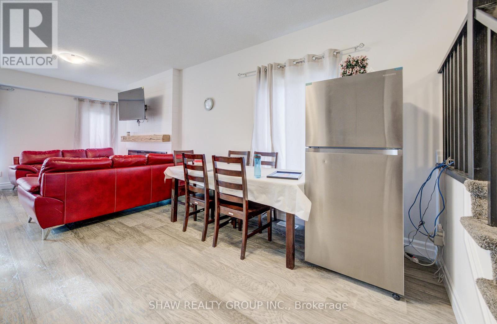 32 Faith Street, Cambridge, Ontario  N1T 0E8 - Photo 9 - X12968578