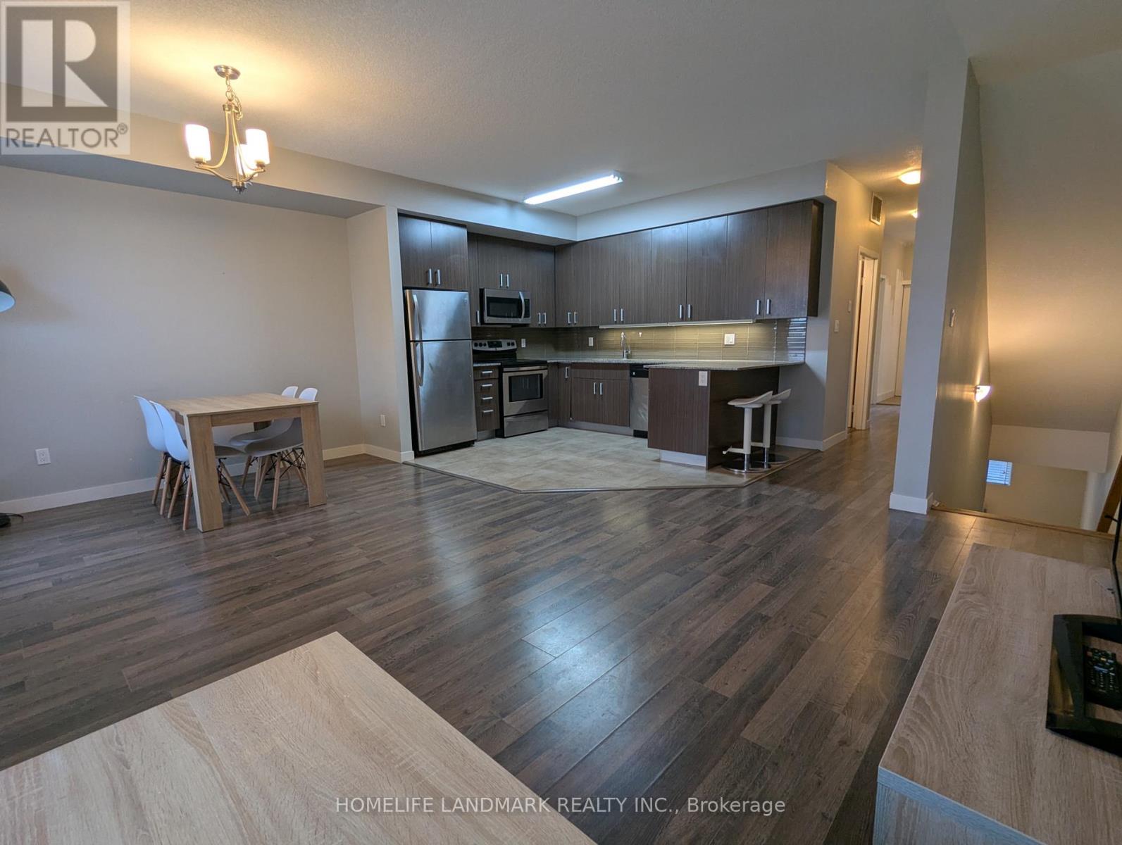 T102 - 62 Balsam Street, Waterloo, Ontario N2L 3H2 - Photo 8 - X12968580