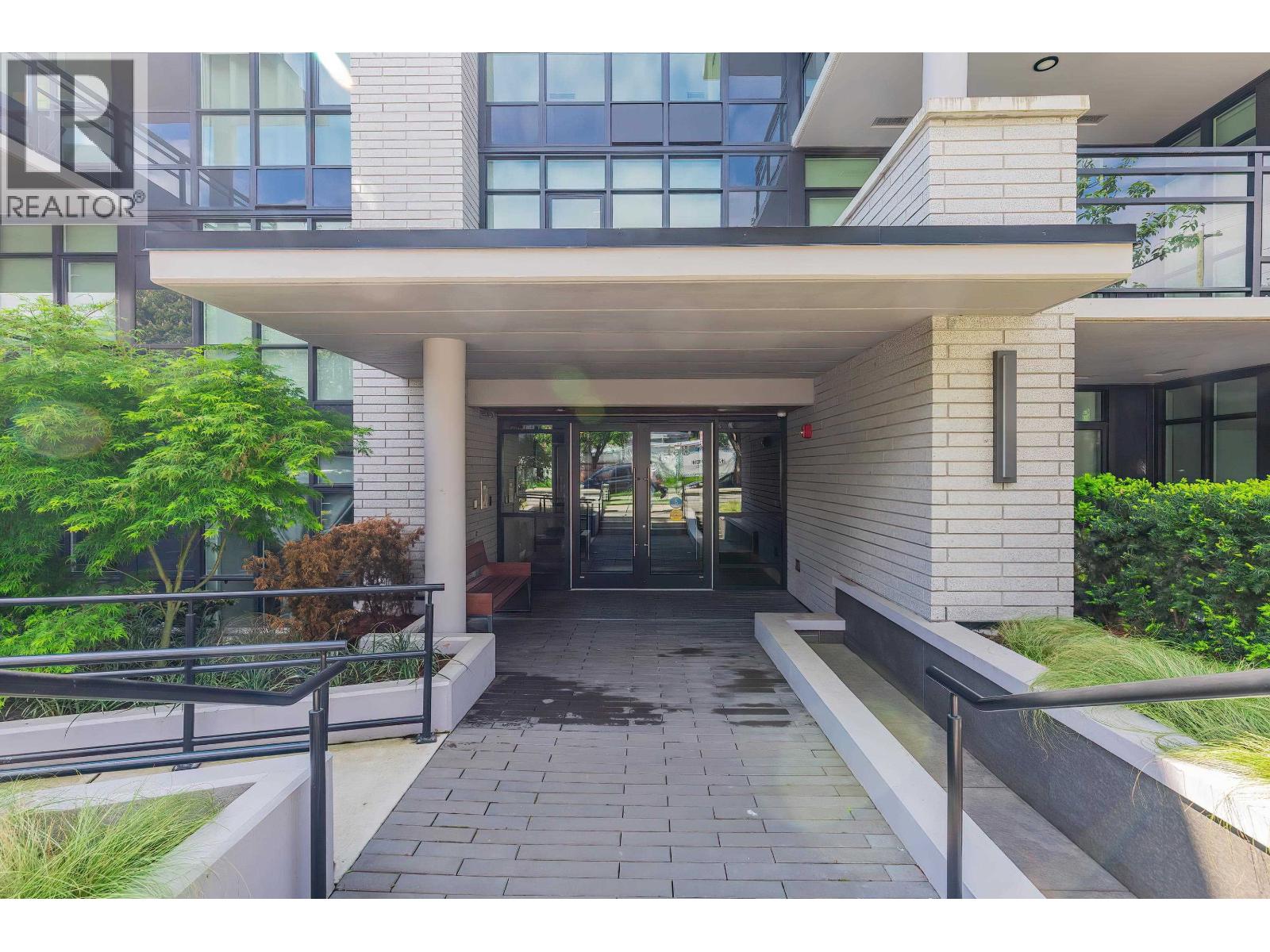106 458 W 63RD AVENUE, Vancouver, British Columbia