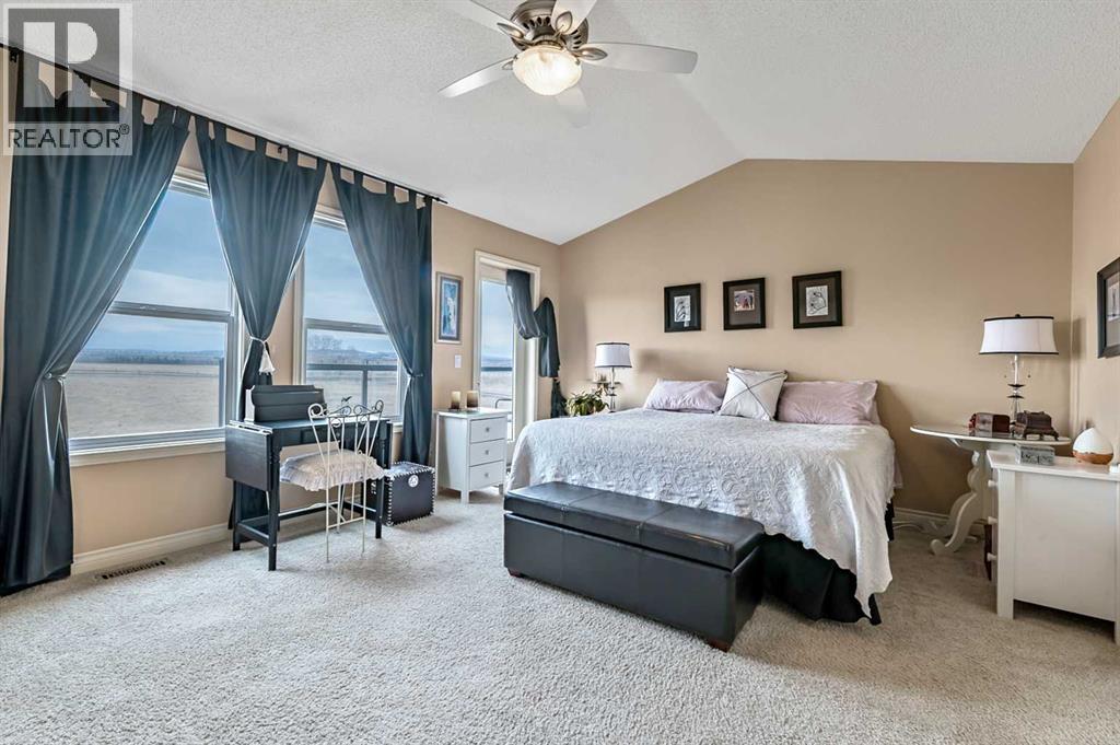 43 Sheep River Heights, Okotoks, Alberta  T1S 2A1 - Photo 16 - A2297277