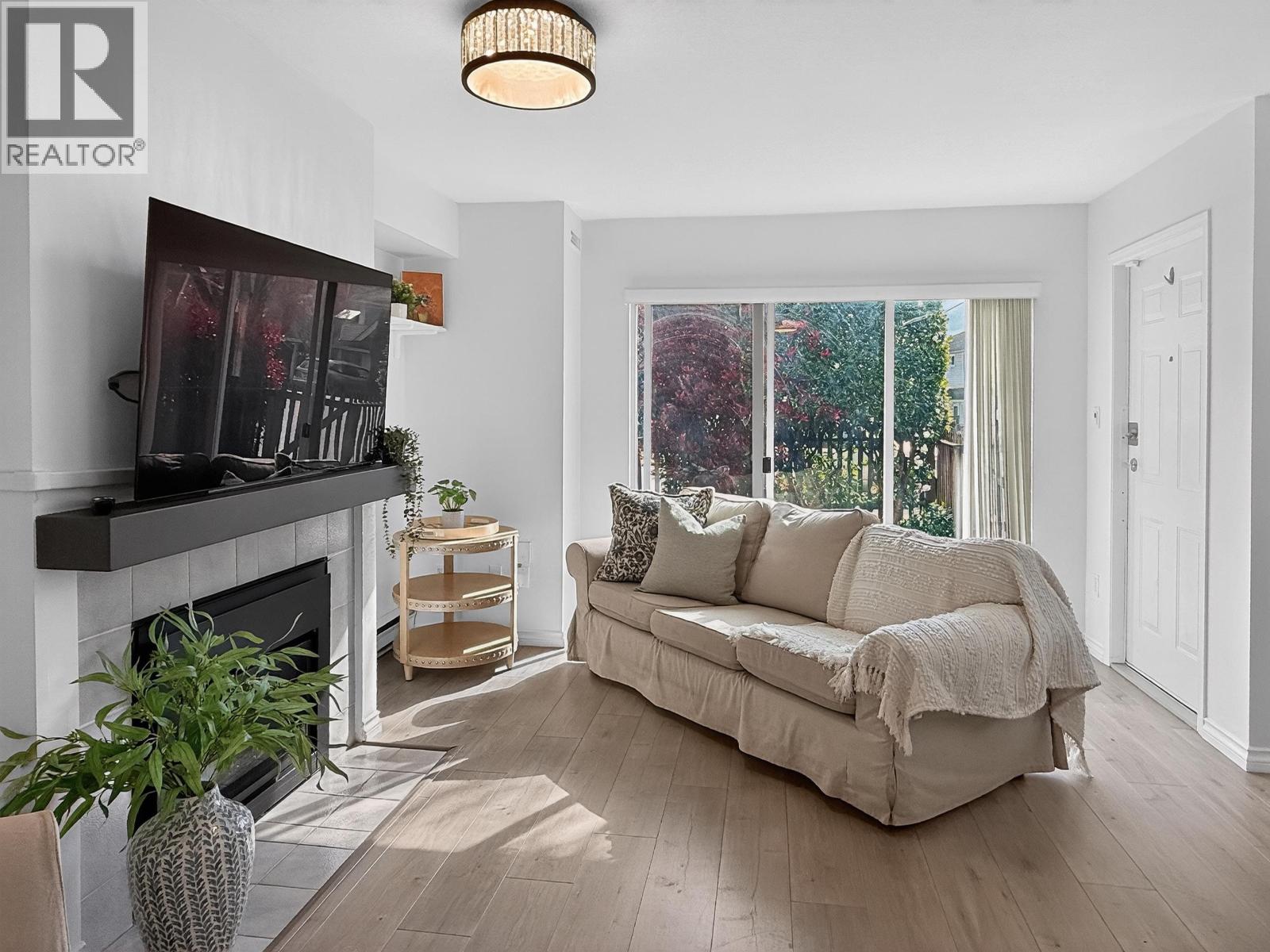 109 2211 No. 4 Road, Richmond, British Columbia  V6X 3X1 - Photo 2 - R3107240