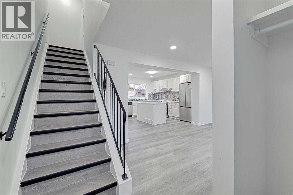 404 Pinehill Road Ne, Calgary, Alberta  T1Y 2M6 - Photo 10 - A2287650