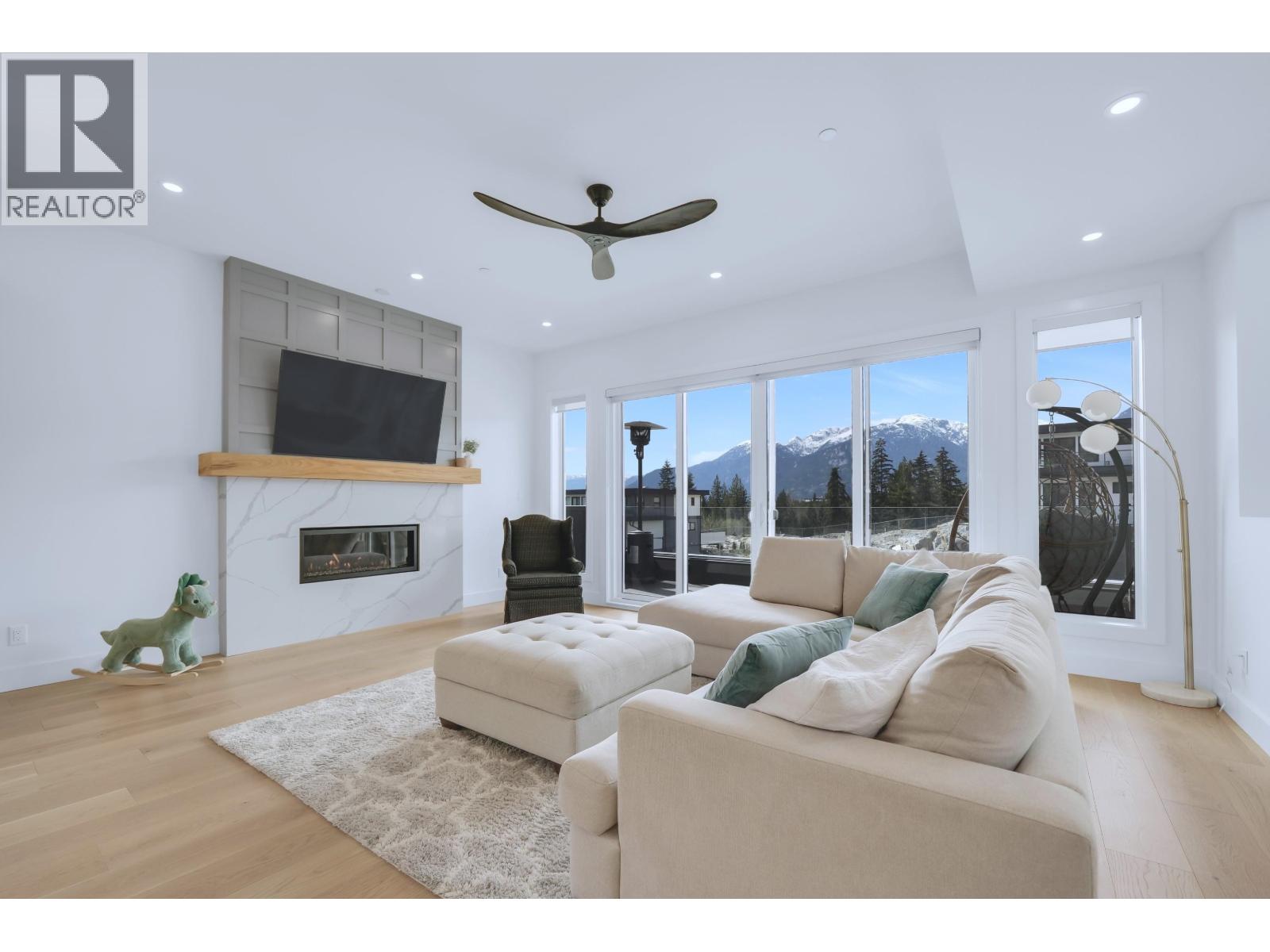 24 3385 Mamquam Road, Squamish, British Columbia  V8B 0E3 - Photo 8 - R3108265