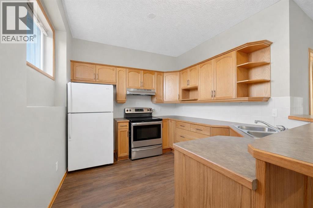 120 Creek Gardens Place Nw, Airdrie, Alberta  T4B 2P7 - Photo 12 - A2294259