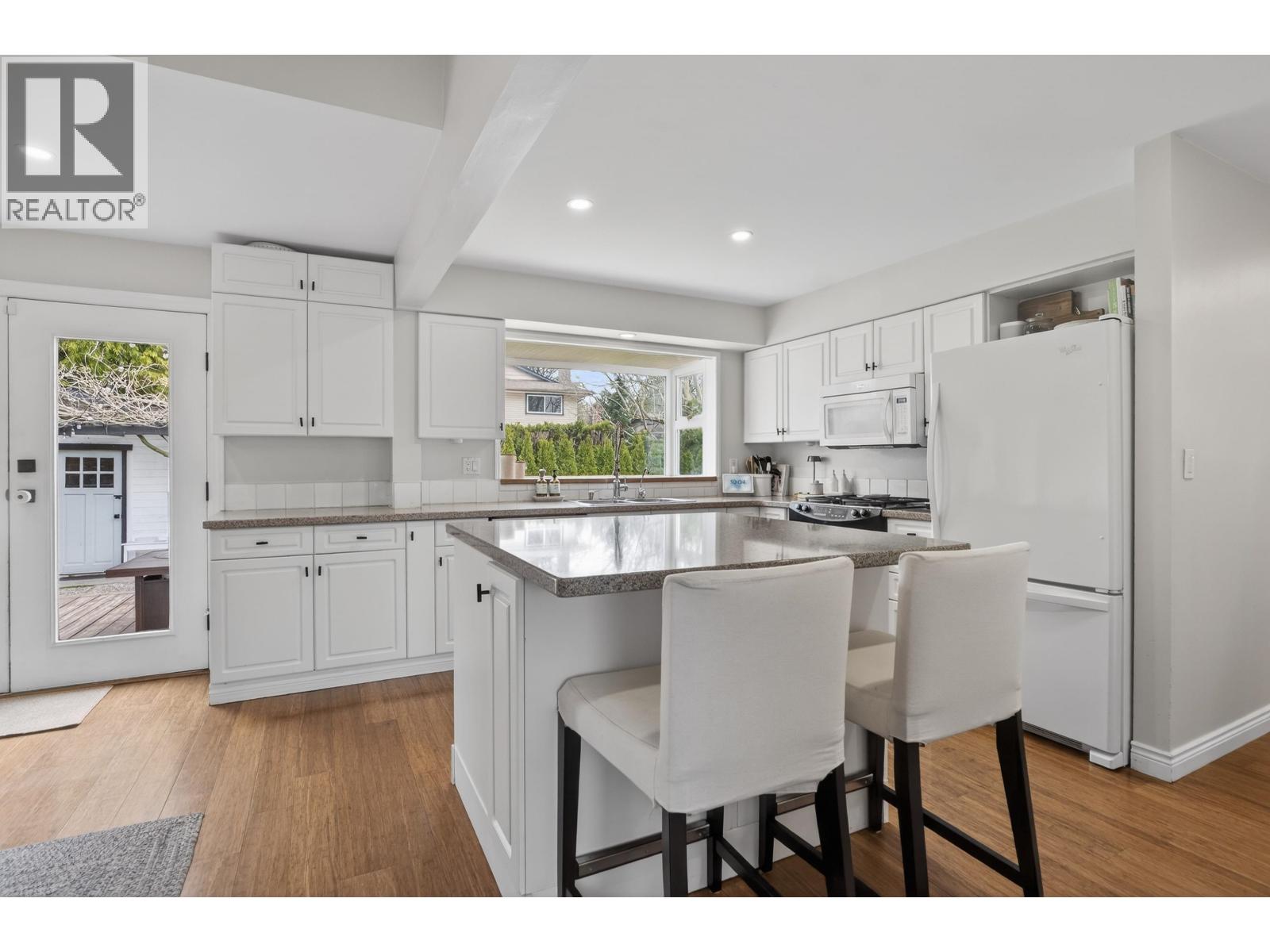 5475 45 Avenue, Delta, British Columbia  V4K 1L3 - Photo 9 - R3107463