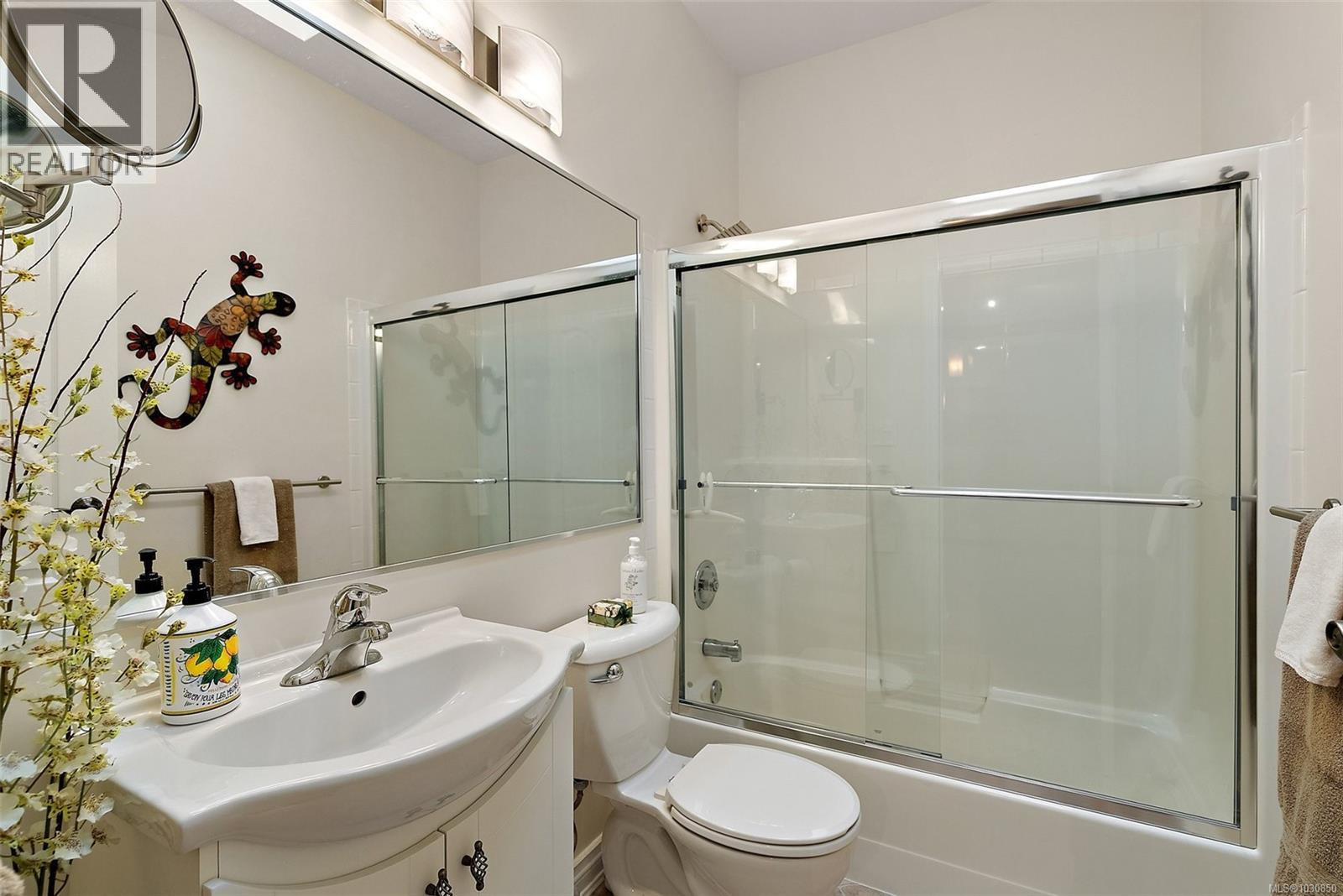 13 4300 Stoneywood Lane, Saanich, British Columbia  V8X 5A5 - Photo 25 - 1030850