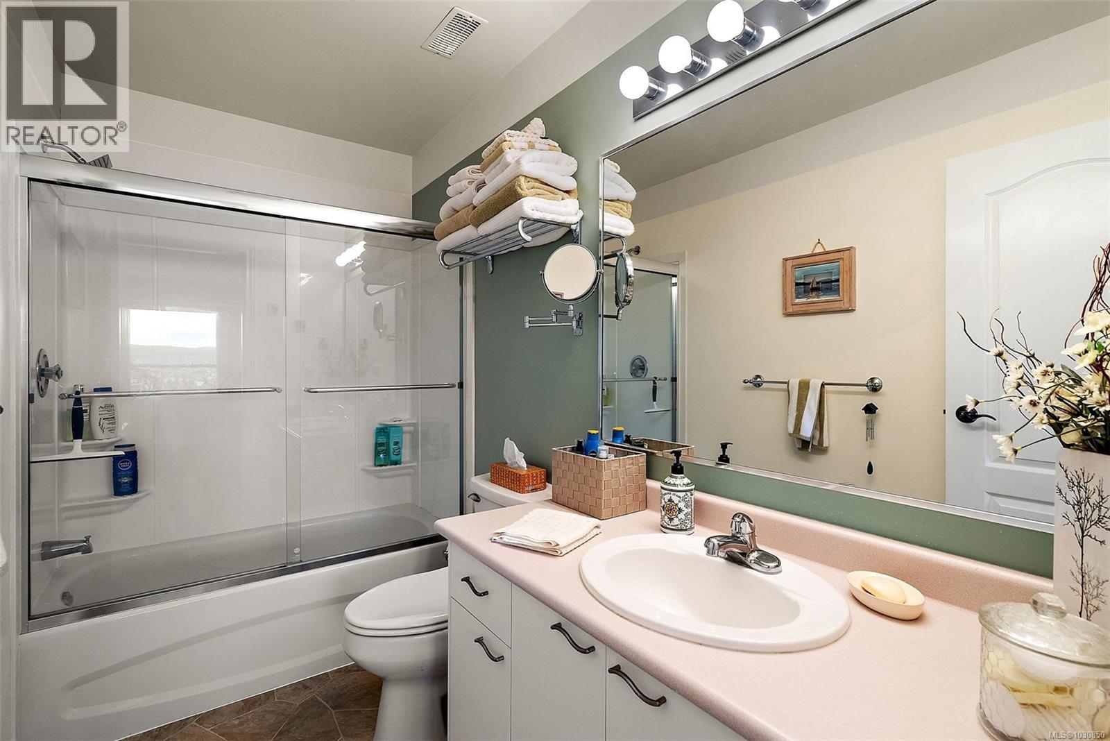 13 4300 Stoneywood Lane, Saanich, British Columbia  V8X 5A5 - Photo 27 - 1030850