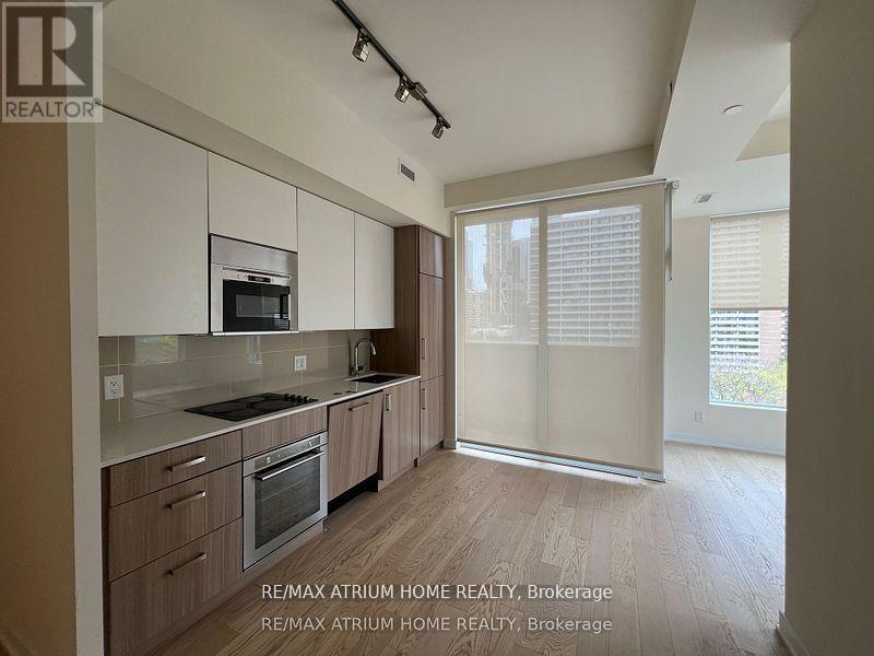 805 - 17 Dundonald Street, Toronto, Ontario  M4Y 0E4 - Photo 8 - C12968602