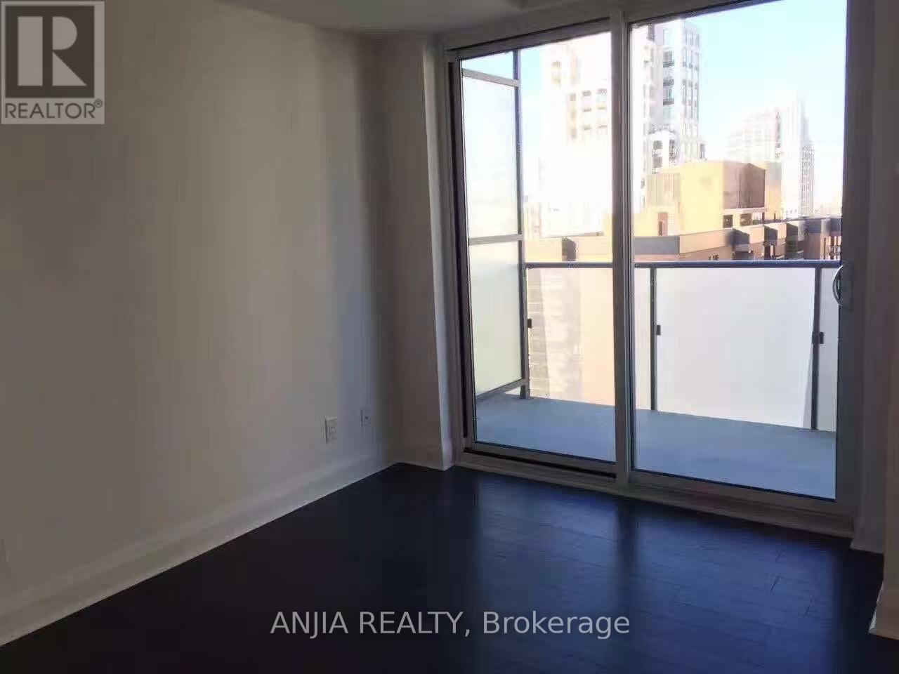 2009 - 1080 Bay Street, Toronto, Ontario  M5S 0A6 - Photo 5 - C12968612