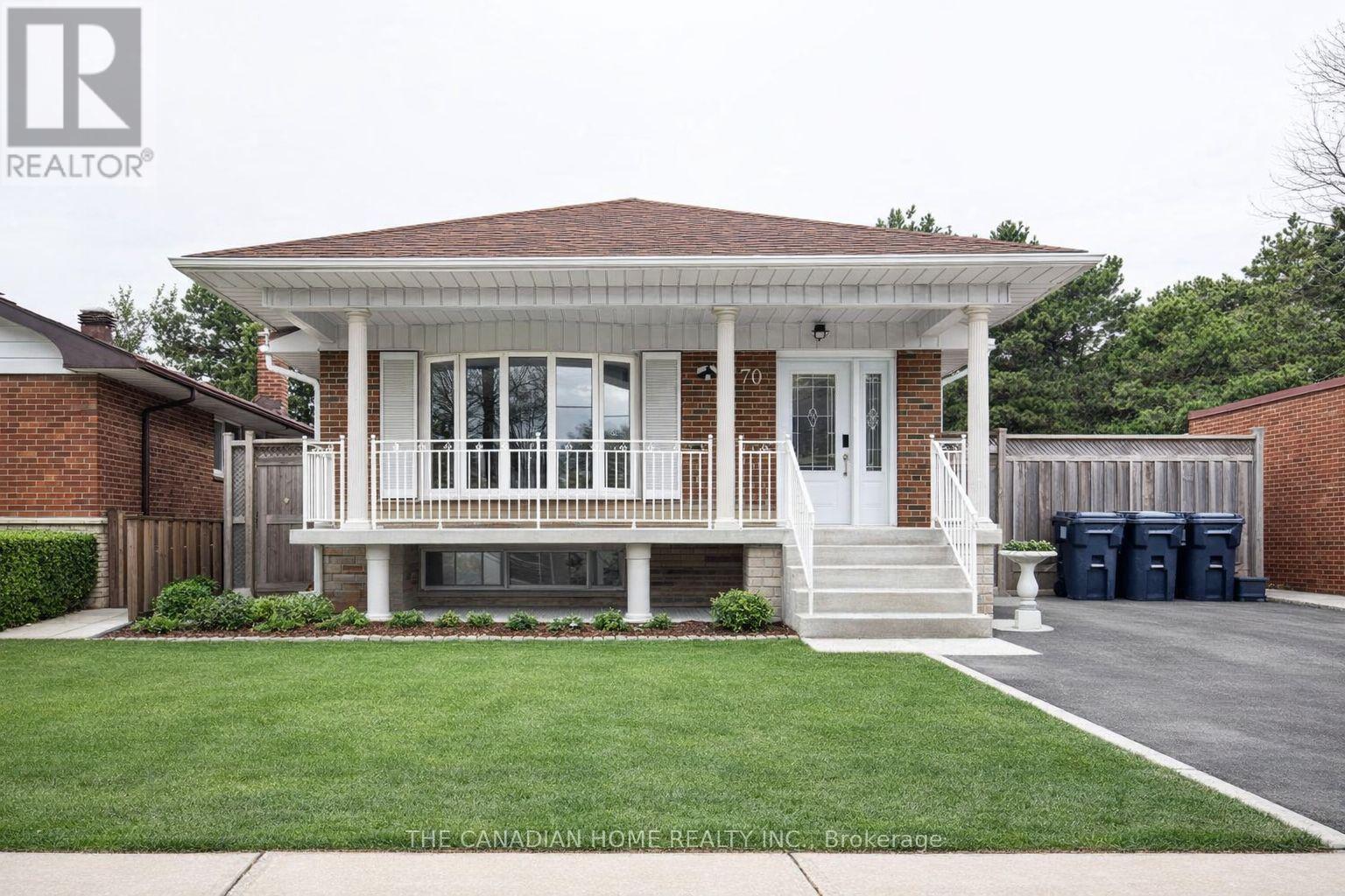 70 MORAINE HILL DRIVE, Toronto, Ontario