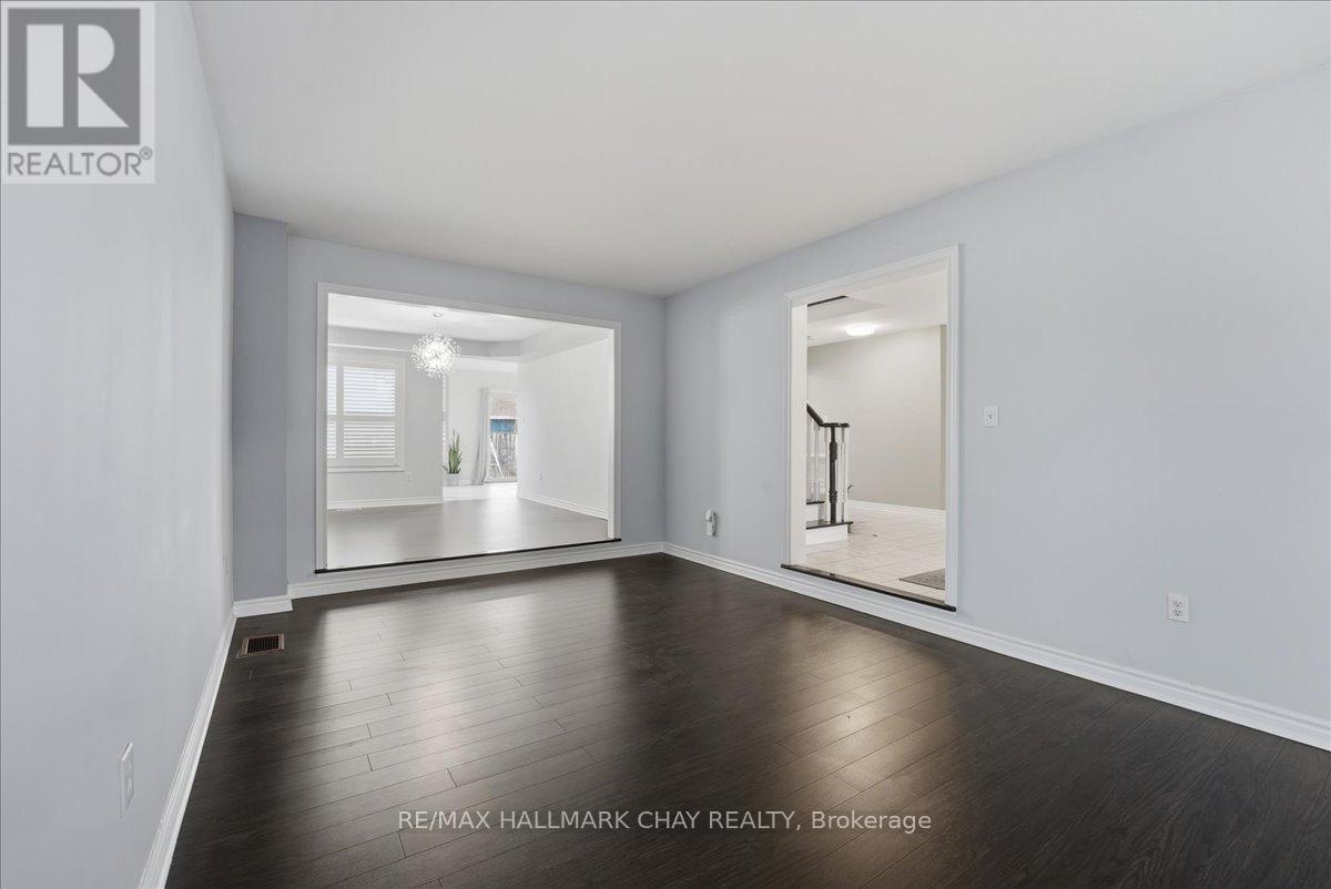 102 Esther Drive, Barrie, Ontario  L4N 0V8 - Photo 20 - S12968614