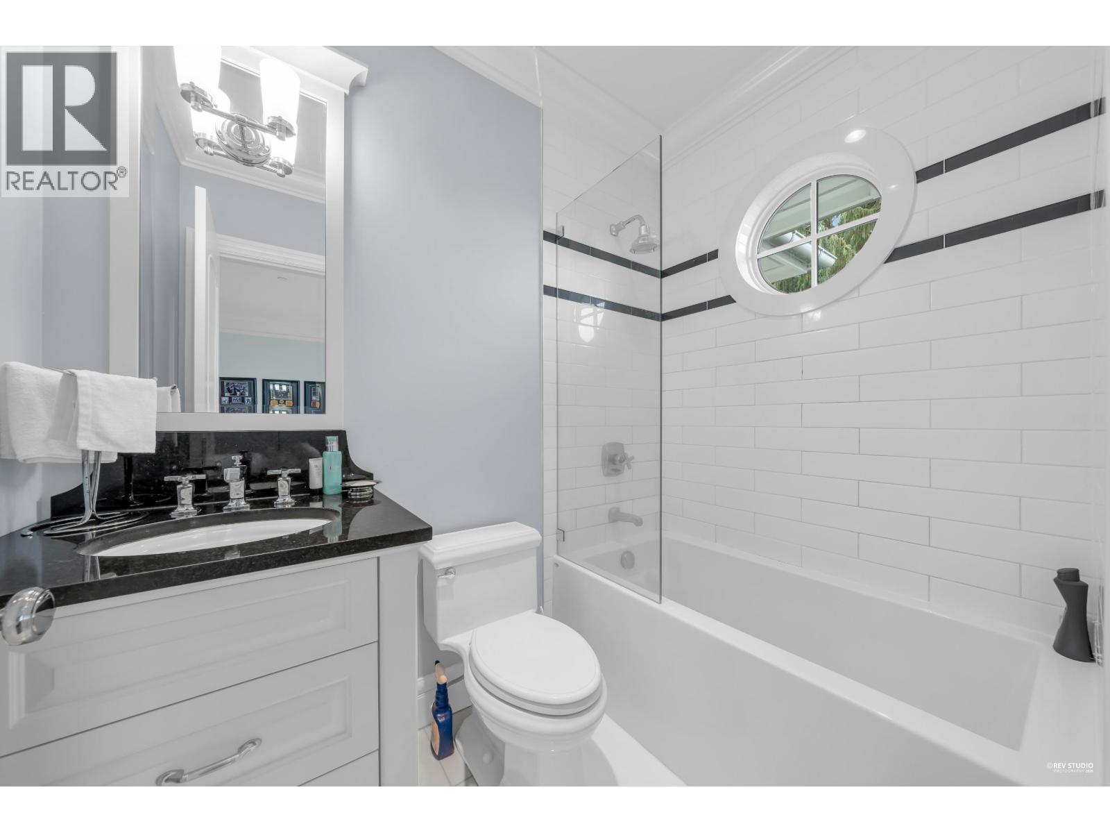 2913 Altamont Crescent, West Vancouver, British Columbia  V7V 3B9 - Photo 35 - R3107612