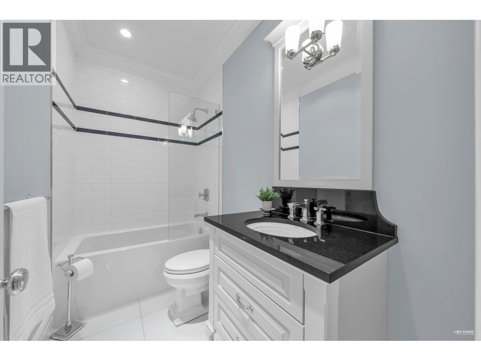 2913 Altamont Crescent, West Vancouver, British Columbia  V7V 3B9 - Photo 29 - R3107612