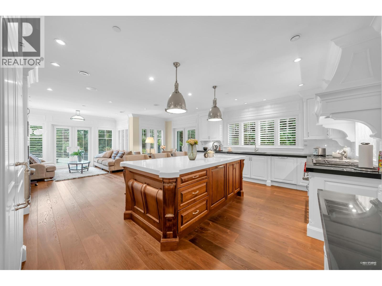 2913 Altamont Crescent, West Vancouver, British Columbia  V7V 3B9 - Photo 9 - R3107612