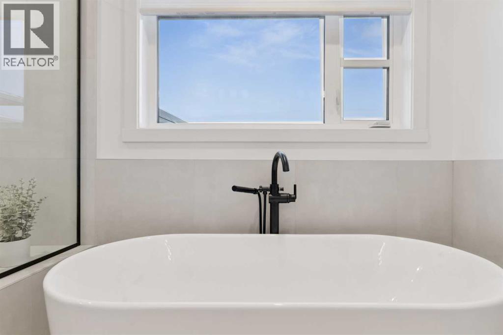 80 Grayling Road, Rural Rocky View County, Alberta  T3Z 0H4 - Photo 30 - A2290202