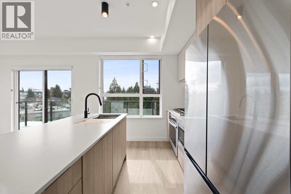 613 623 Kemsley Avenue, Coquitlam, British Columbia  V3J 0L8 - Photo 7 - R3099020