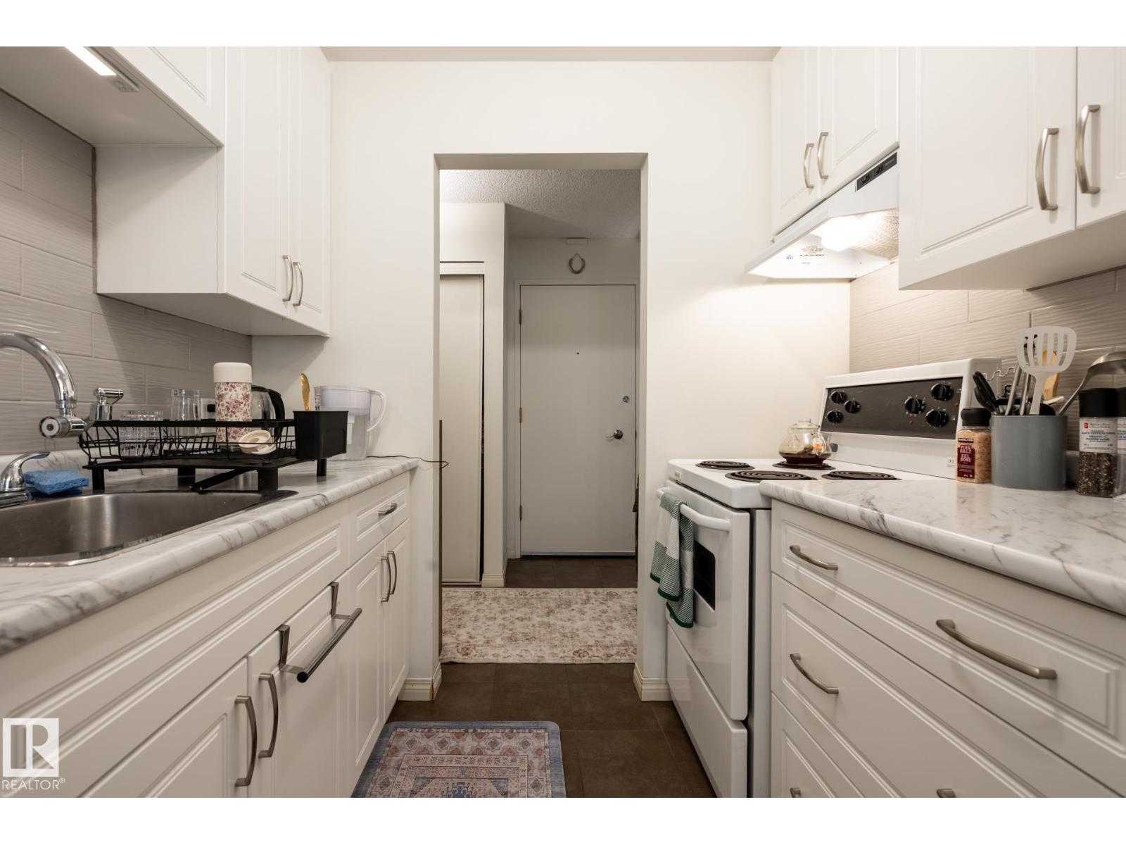 #307 5730 Riverbend Rd Nw, Edmonton, Alberta  T6H 4T4 - Photo 4 - E4471833