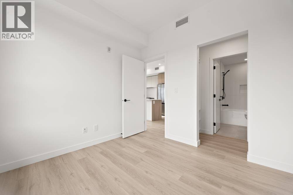 613 623 Kemsley Avenue, Coquitlam, British Columbia  V3J 0L8 - Photo 12 - R3099020