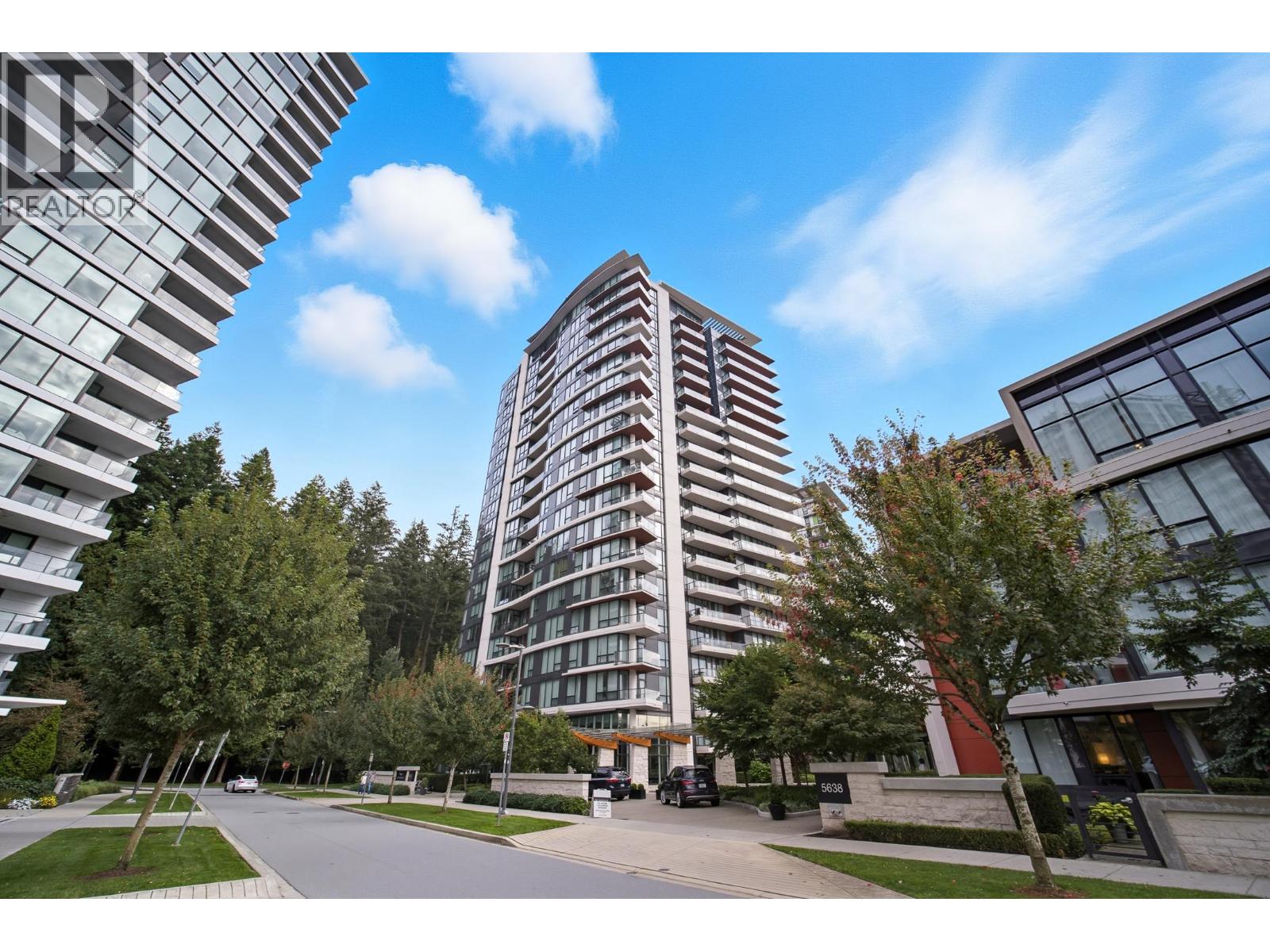 Listing Picture 2 of 34 : 1906 5628 BIRNEY AVENUE, Vancouver / 溫哥華 - 魯藝地產 Yvonne Lu Group - MLS Medallion Club Member