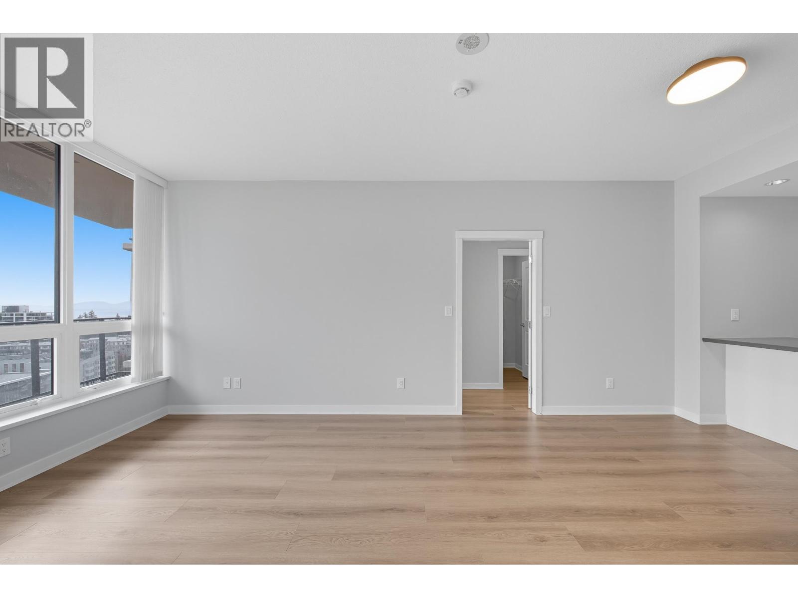 Listing Picture 13 of 34 : 1906 5628 BIRNEY AVENUE, Vancouver / 溫哥華 - 魯藝地產 Yvonne Lu Group - MLS Medallion Club Member