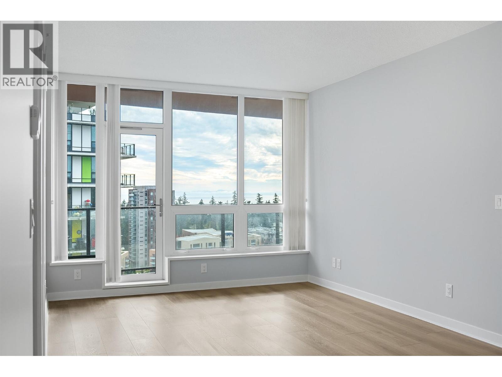 Listing Picture 16 of 34 : 1906 5628 BIRNEY AVENUE, Vancouver / 溫哥華 - 魯藝地產 Yvonne Lu Group - MLS Medallion Club Member