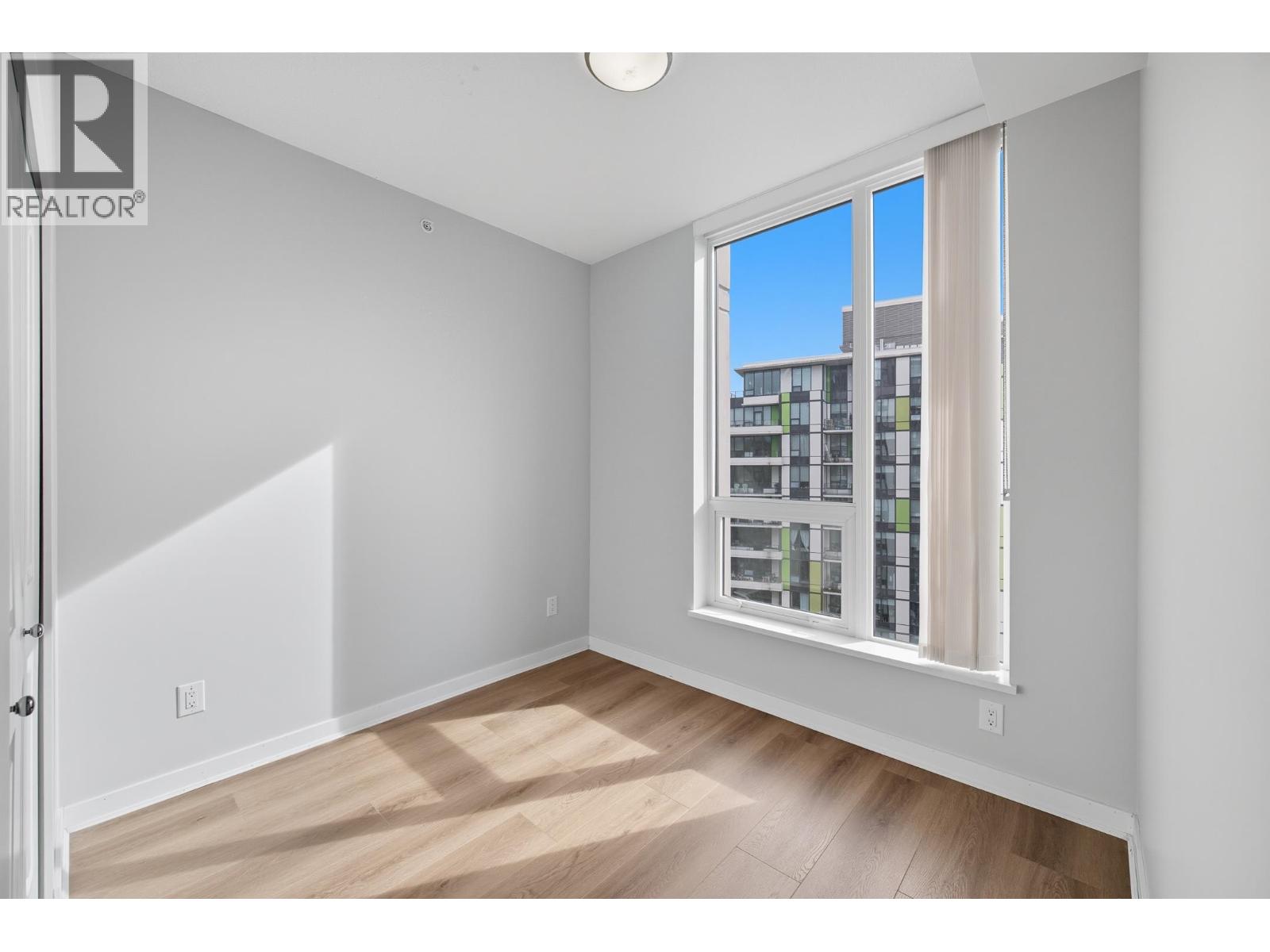 Listing Picture 24 of 34 : 1906 5628 BIRNEY AVENUE, Vancouver / 溫哥華 - 魯藝地產 Yvonne Lu Group - MLS Medallion Club Member