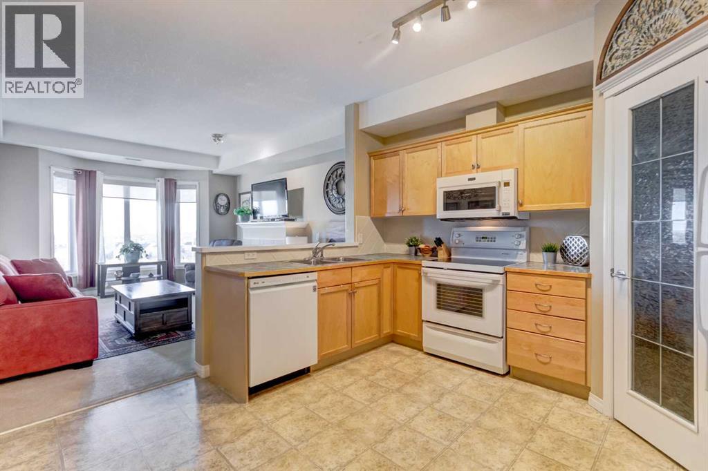 413, 15 Everstone Drive Sw, Calgary, Alberta  T2Y 5B5 - Photo 3 - A2285505