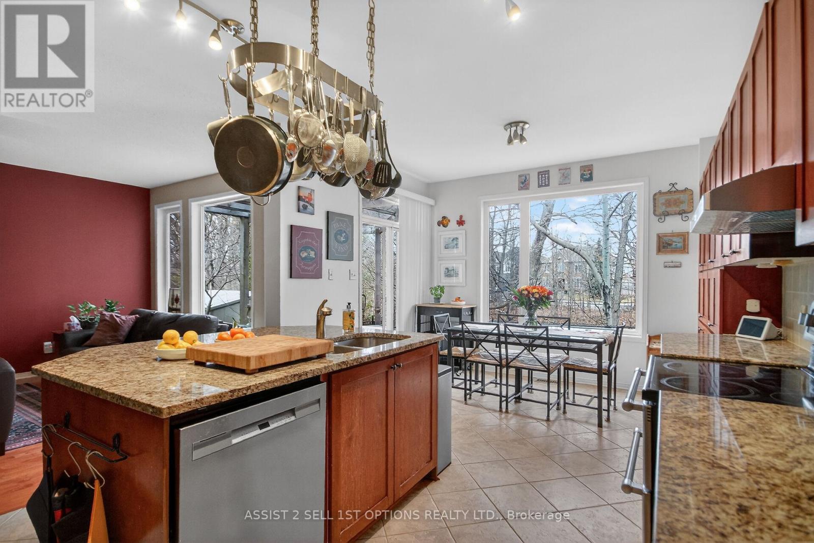 7 Branchwood Street, Ottawa, Ontario  K2G 6X9 - Photo 16 - X12968640