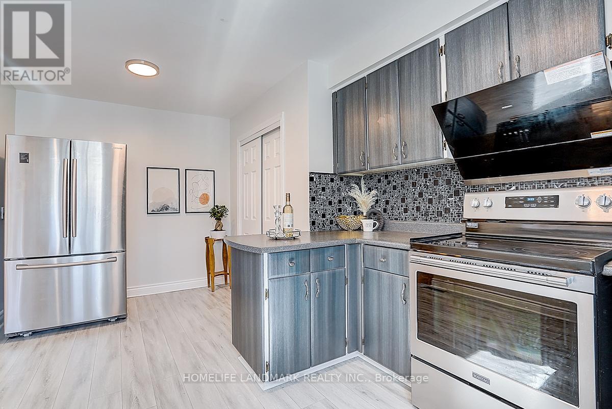 40 Henderson Drive, Aurora, Ontario  L4G 3L2 - Photo 17 - N12968650