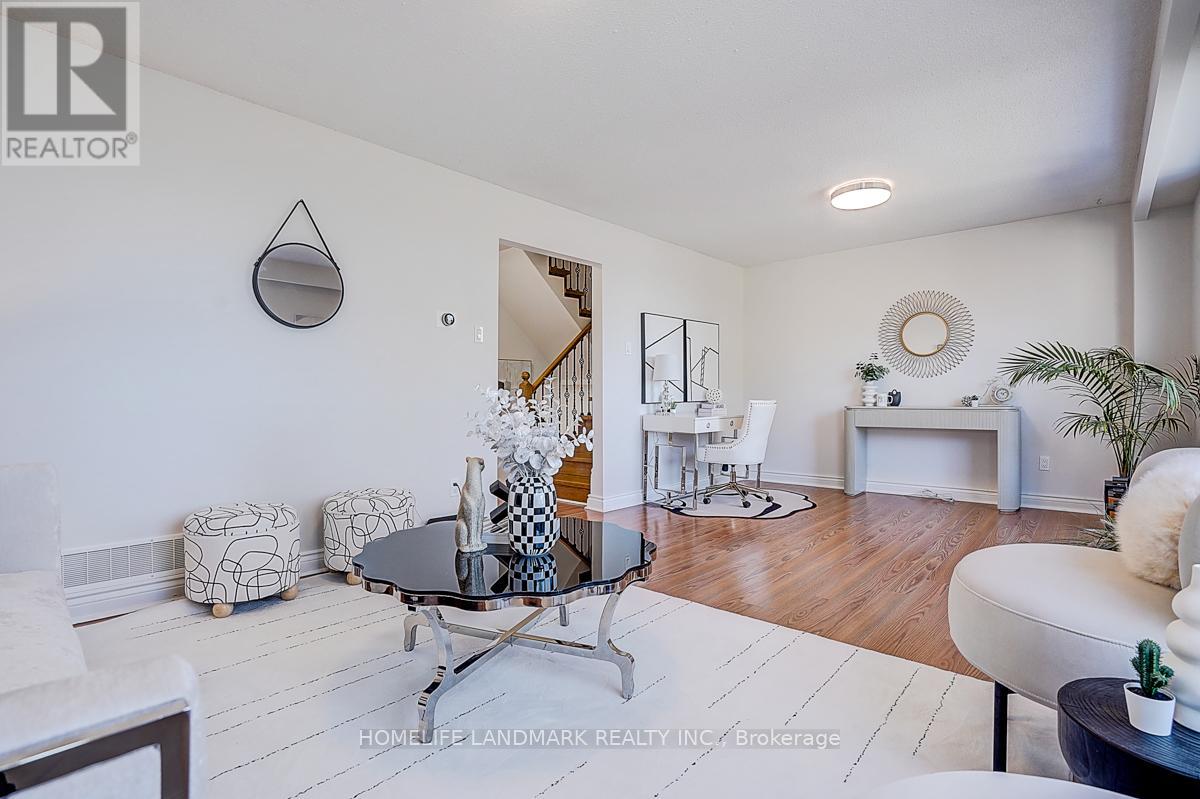 40 Henderson Drive, Aurora, Ontario  L4G 3L2 - Photo 23 - N12968650